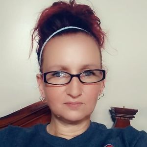 Meet your Posher, Connie